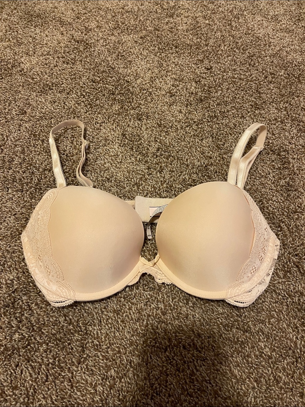 Victoria's Secret Light Beige Lace-Trim Padded Bra